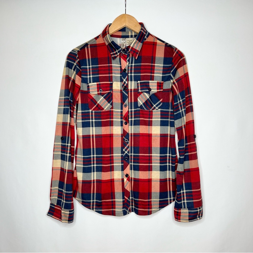 BELLA D FLANNEL BUTTON DOWN LONG SLEEVE MEDIUM RED PLAID TOP